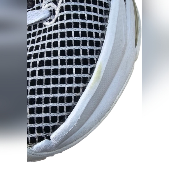 Nike Lebron Witness VII White/Metallic Silver-Black DM1123-100 Men's Size 10.5 - Picture 10 of 12